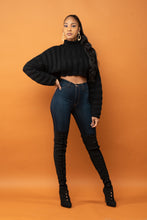 Load image into Gallery viewer, HALLE